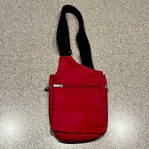 Travelon Anti-Theft Messenger style/Crossbody bag in beautiful red